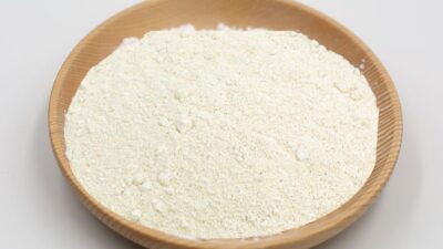 organic quinoa flour